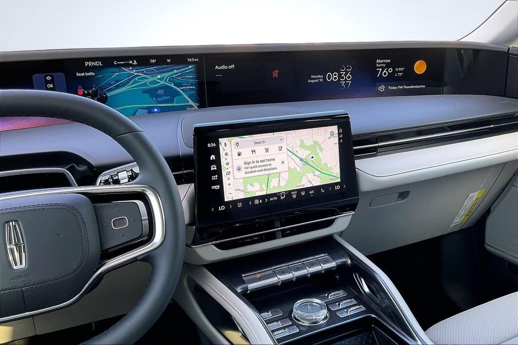 New 2026 Lincoln Nautilus Premier AWD/4WD image 6