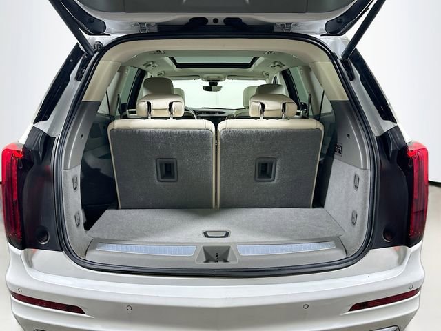 Used 2024 Cadillac XT6 Premium Luxury w/ Technology Package image 30