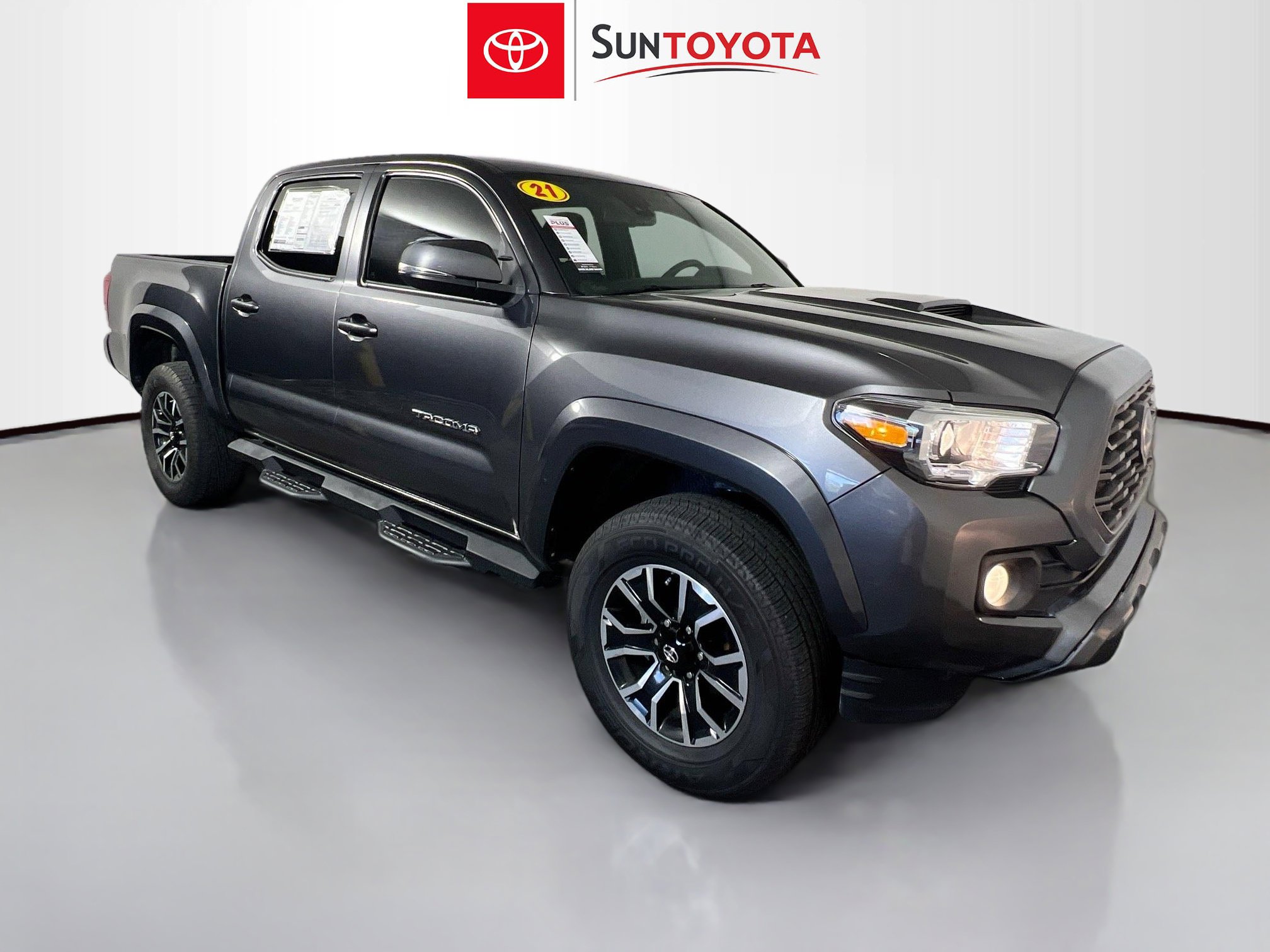 Used 2021 Toyota Tacoma TRD Sport RWD image 1