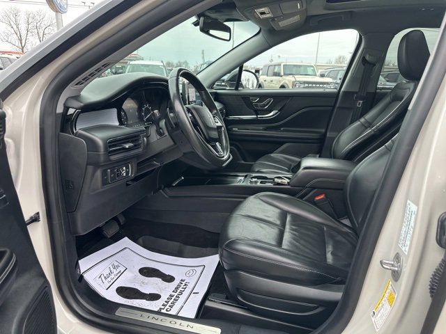 Used 2021 Lincoln Corsair AWD w/ Premium Package image 33