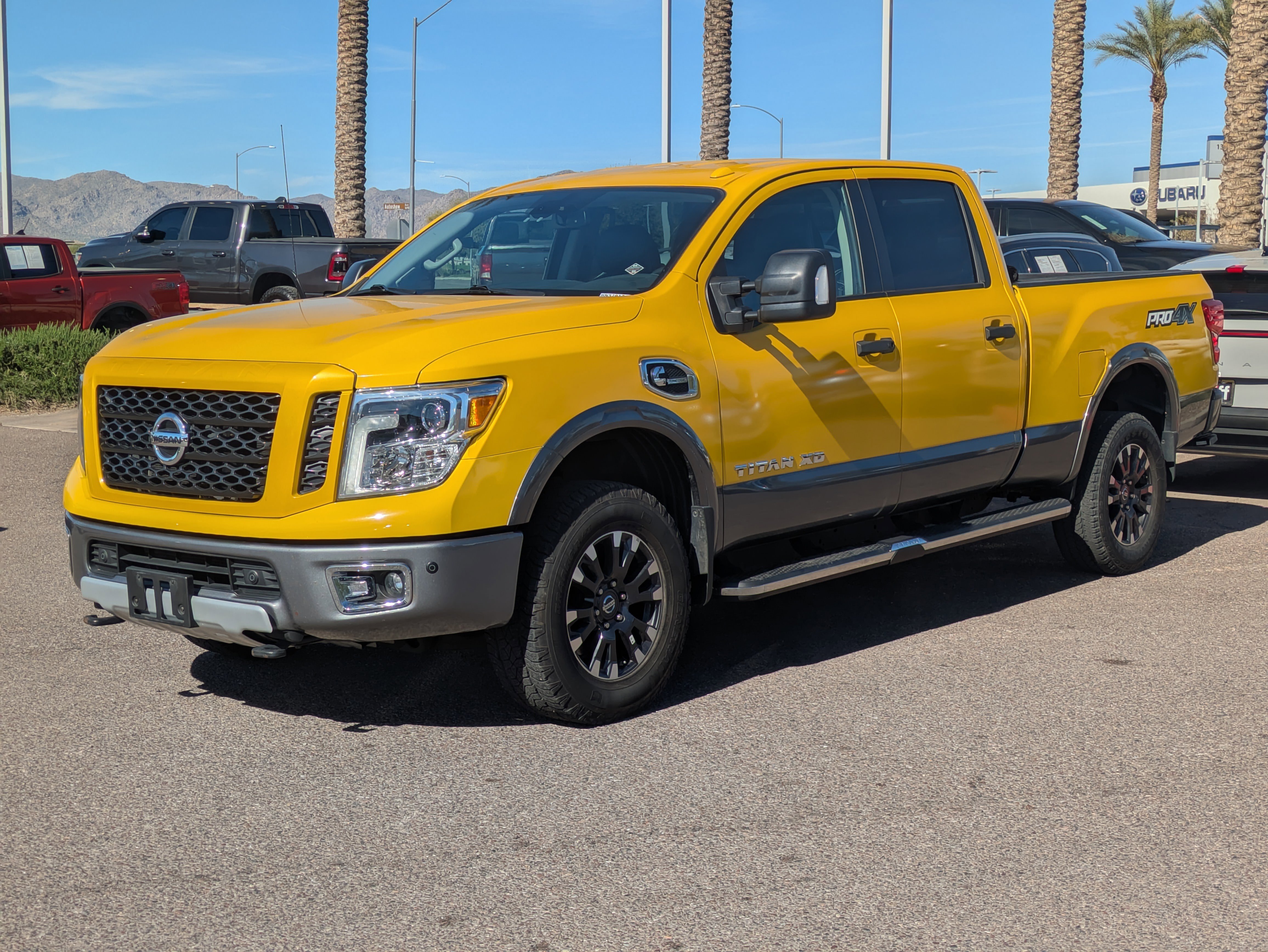 Used 2017 Nissan Titan PRO-4X w/ Pro-4x Convenience Package image 7