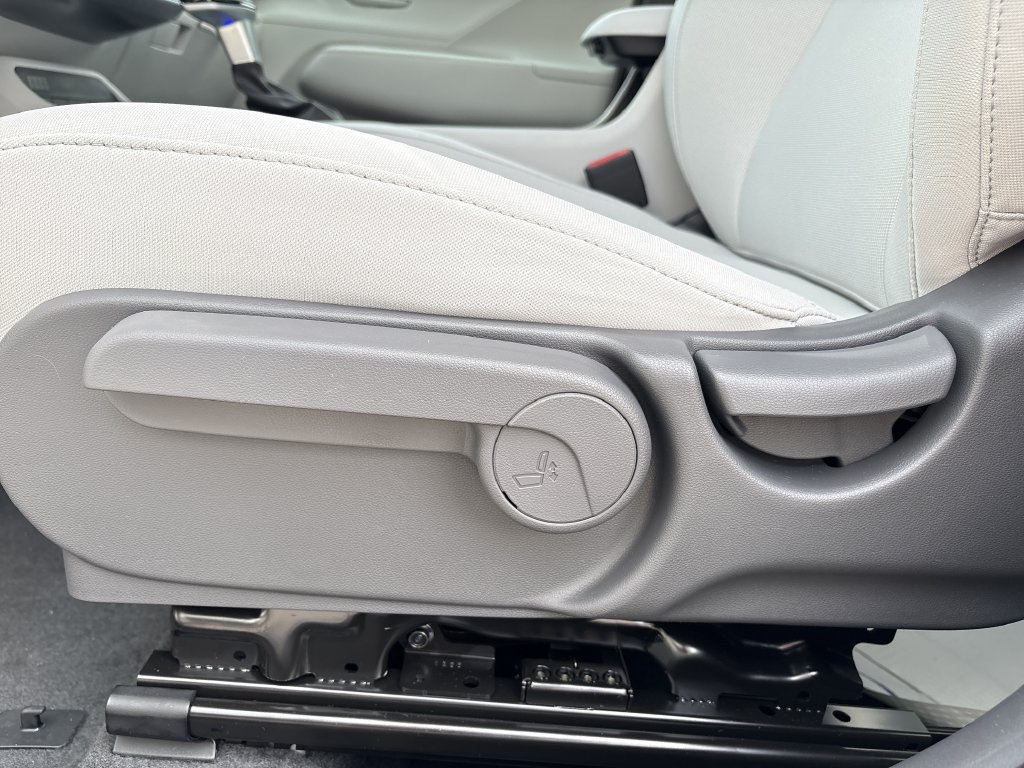 New 2027 Hyundai Kona SEL Sport FWD image 12