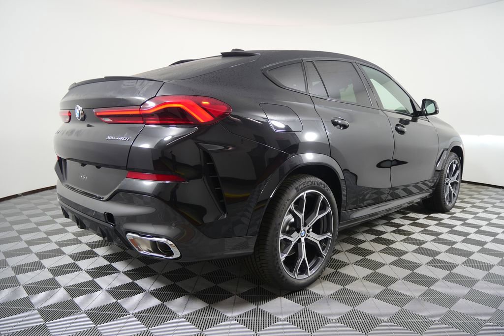 New 2026 BMW X6 xDrive40i w/ Climate Comfort Package image 3