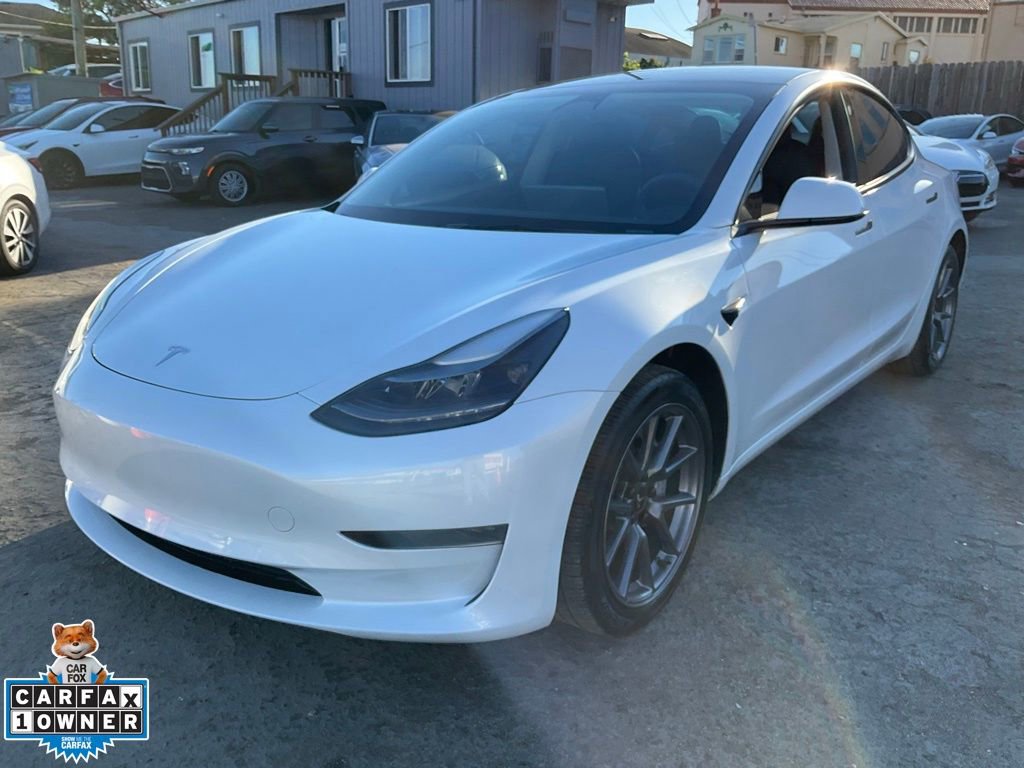 Used 2023 Tesla Model 3 Standard Range image 89