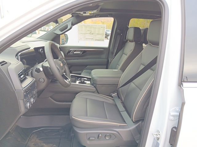New 2026 Chevrolet Suburban Premier image 6