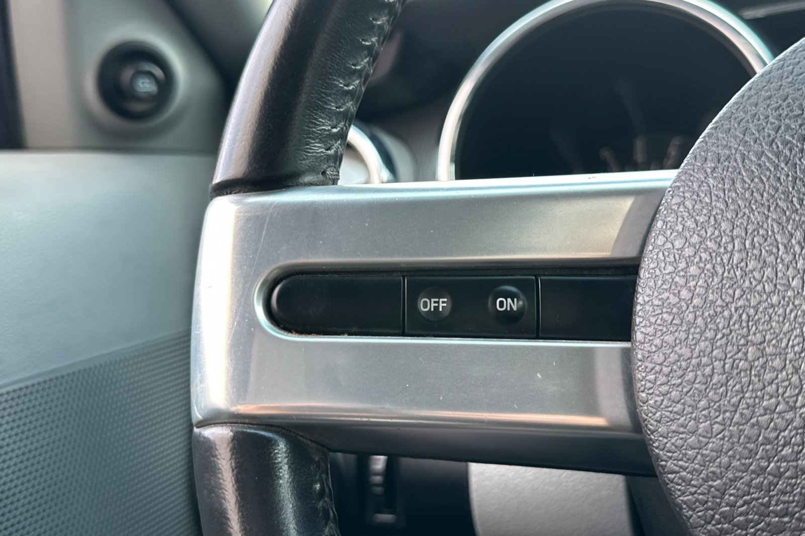 Used 2008 Ford Mustang GT RWD image 33