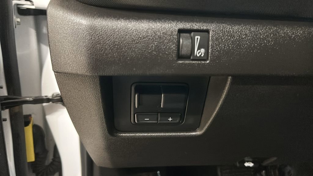 Used 2024 Chevrolet Colorado Z71 w/ Advanced Trailering Package image 18