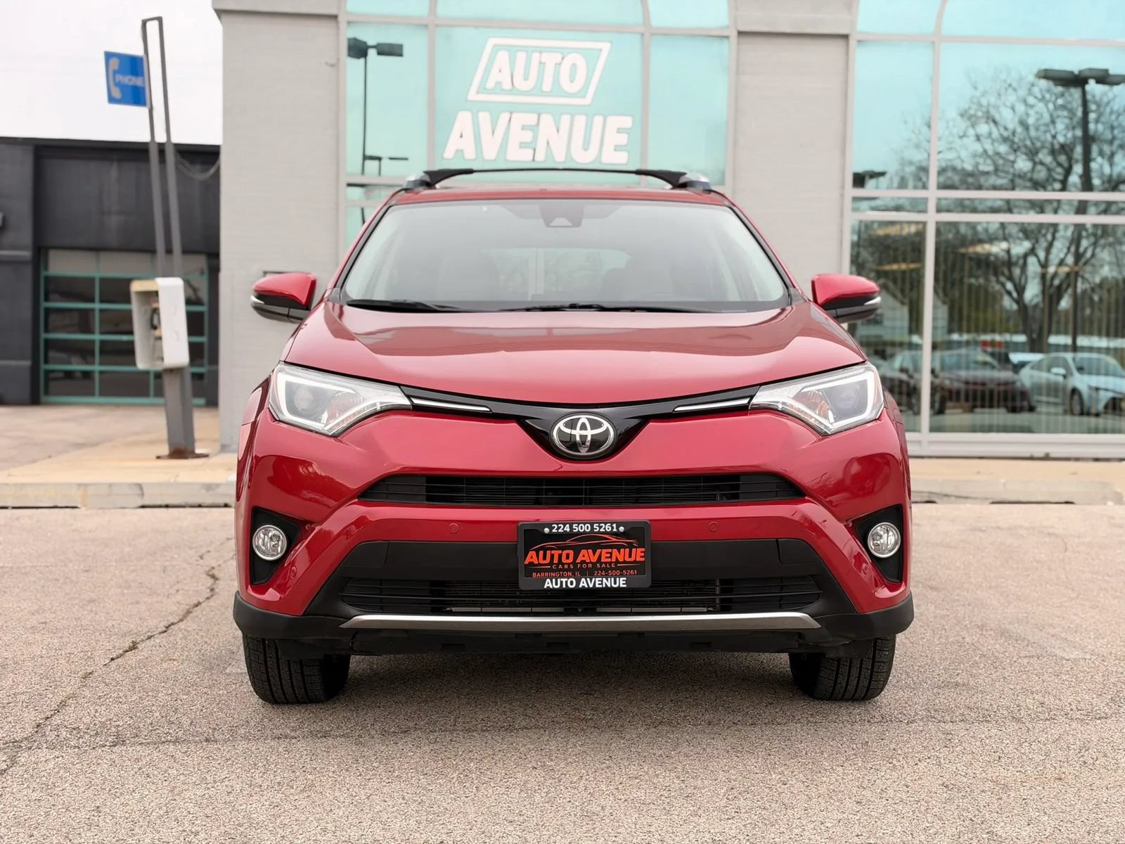Used 2016 Toyota RAV4 XLE AWD/4WD image 2