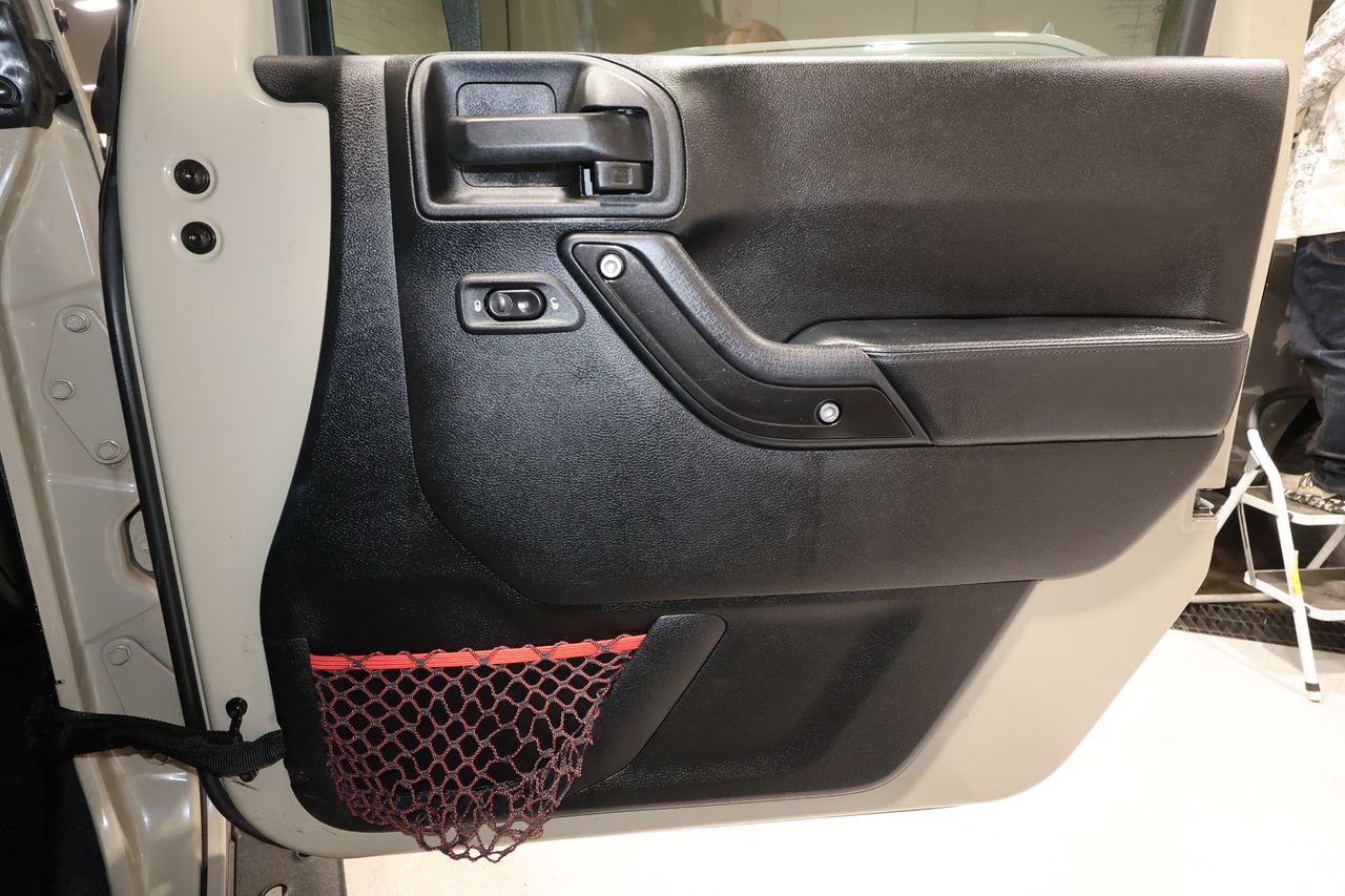 Used 2017 Jeep Wrangler Unlimited Rubicon image 17