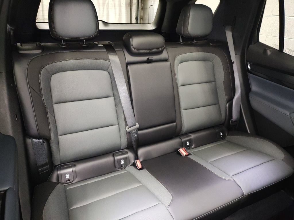 New 2026 GMC Terrain AT4 w/ Technology Package II image 11