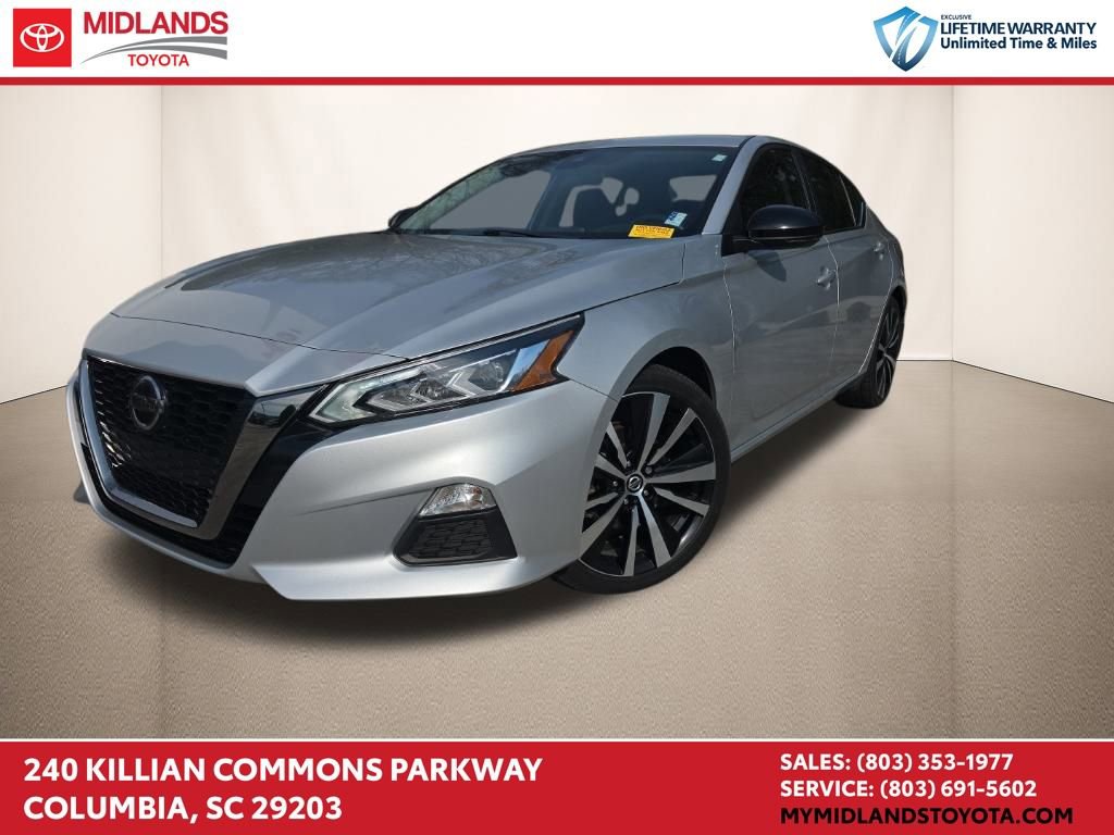 Used 2021 Nissan Altima 2.5 SR w/ SR Premium Package