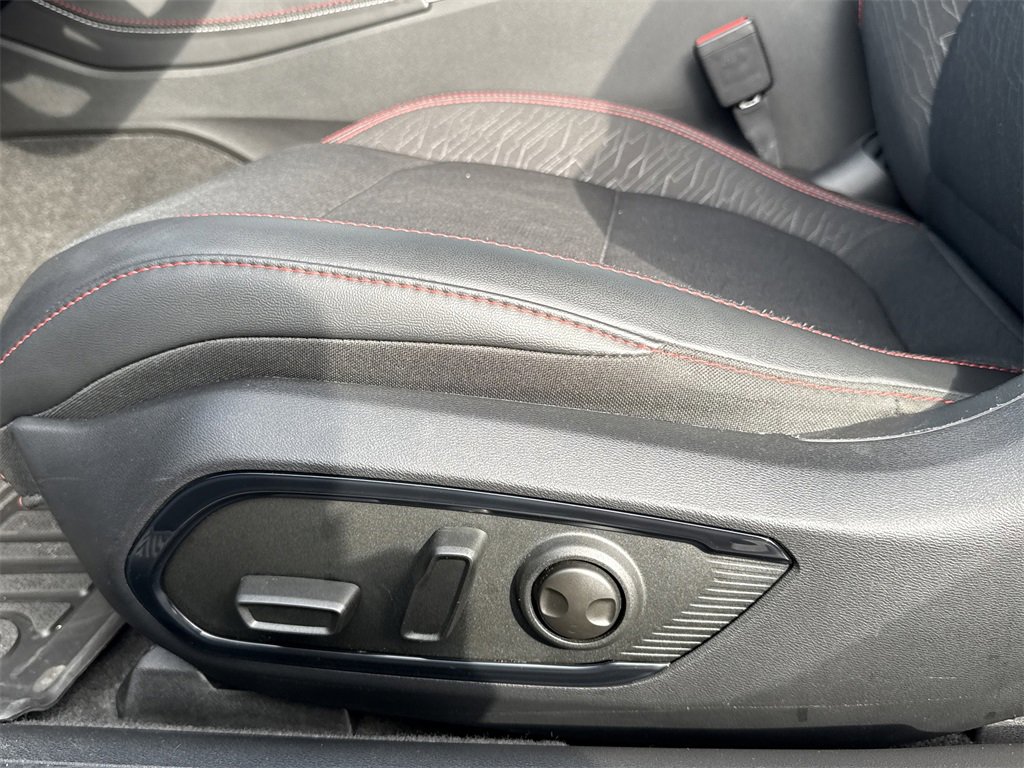 Used 2025 Dodge Charger R/T w/ Quick Order Package 25M R/T image 13