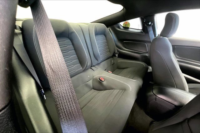 Used 2017 Ford Mustang GT RWD image 18