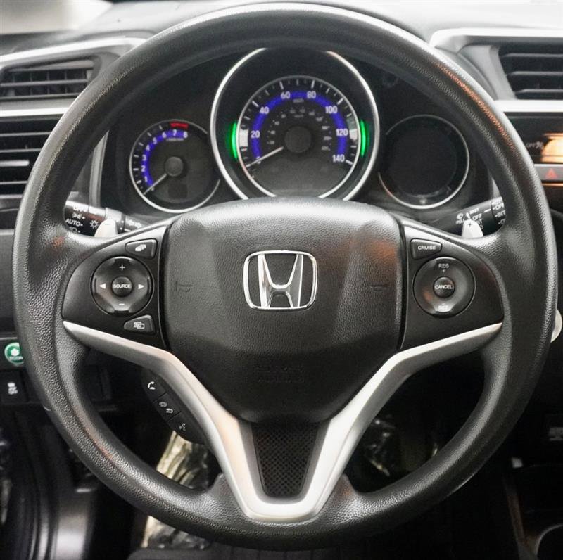Used 2017 Honda Fit EX image 12