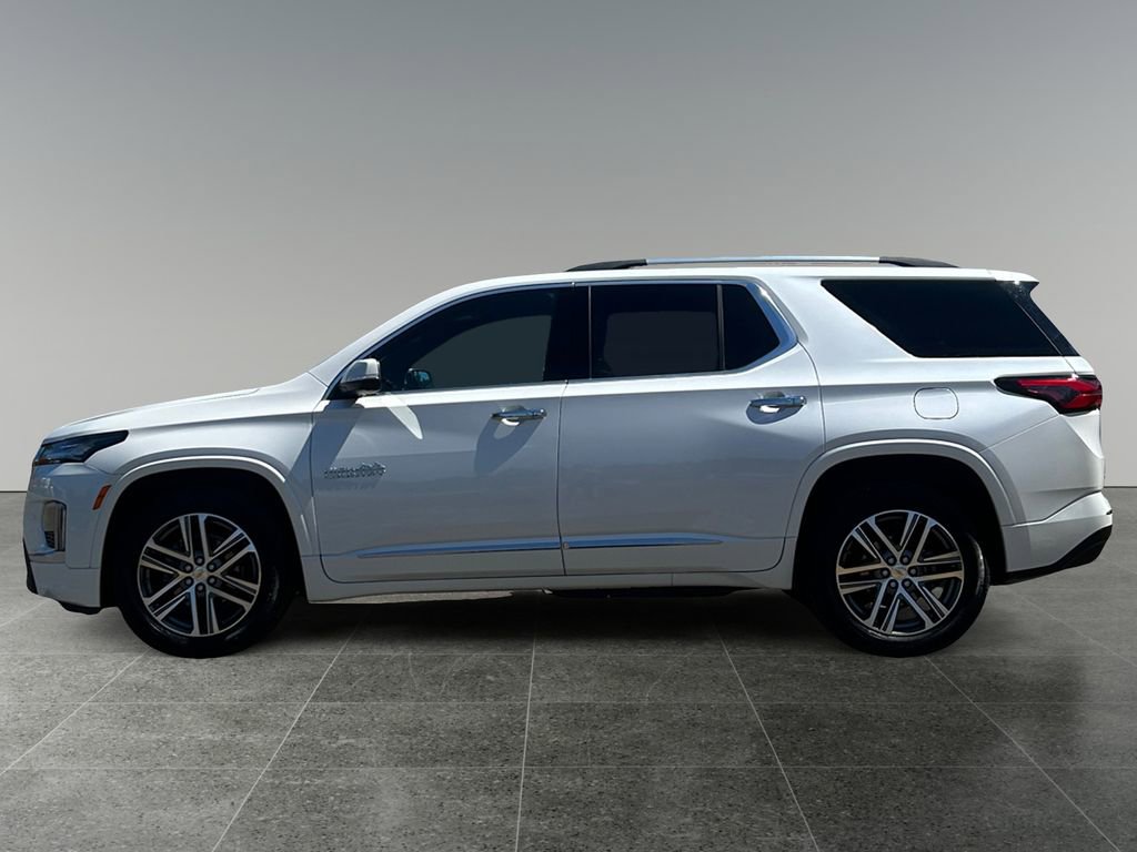 Used 2023 Chevrolet Traverse High Country image 4