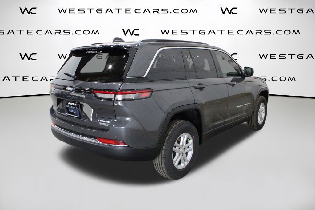 New 2025 Jeep Grand Cherokee Laredo w/ Luxury Tech Group I image 47