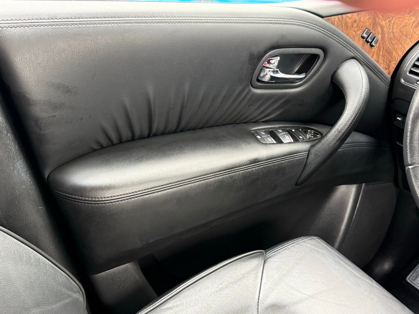 Used 2024 Nissan Armada SL AWD/4WD image 38