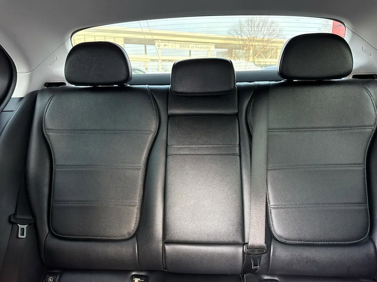 Used 2023 Mercedes-Benz C 300 4MATIC Sedan image 51