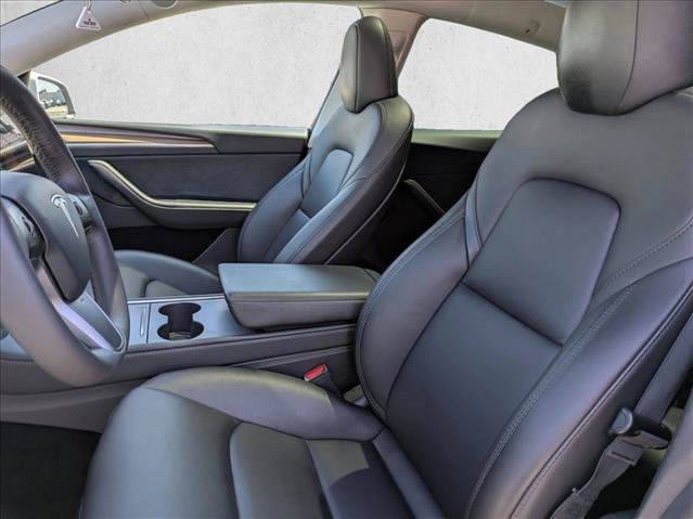 Used 2023 Tesla Model Y Performance AWD/4WD image 17