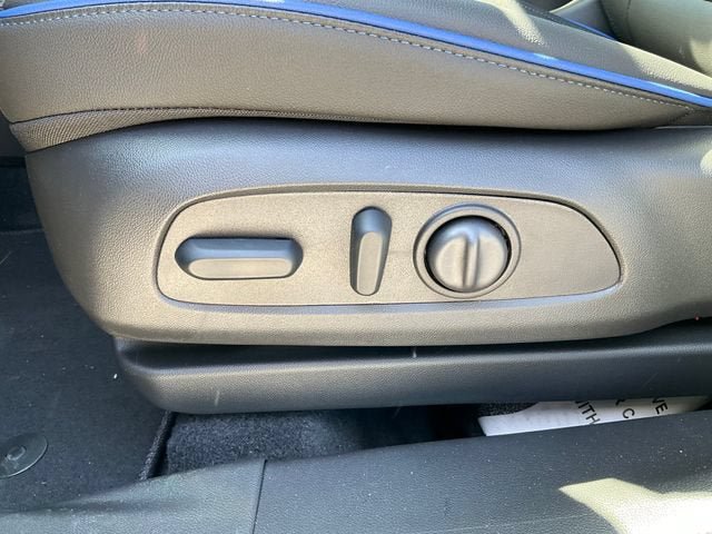 New 2026 Buick Encore GX Sport Touring w/ Advanced Technology Package FWD image 3