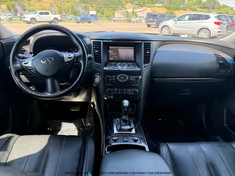 Used 2016 INFINITI QX70 2WD image 9