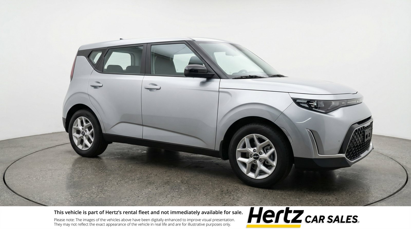 Used 2025 Kia Soul LX w/ LX Technology Package FWD image 1