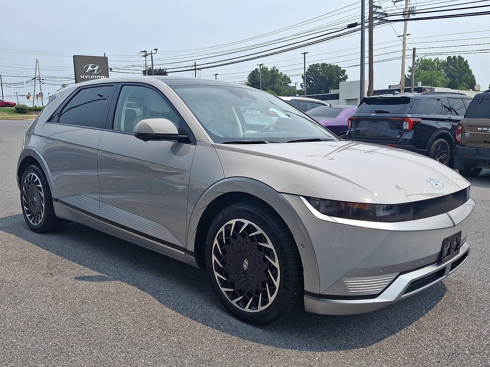 Certified 2023 Hyundai Ioniq 5 Limited AWD/4WD image 3