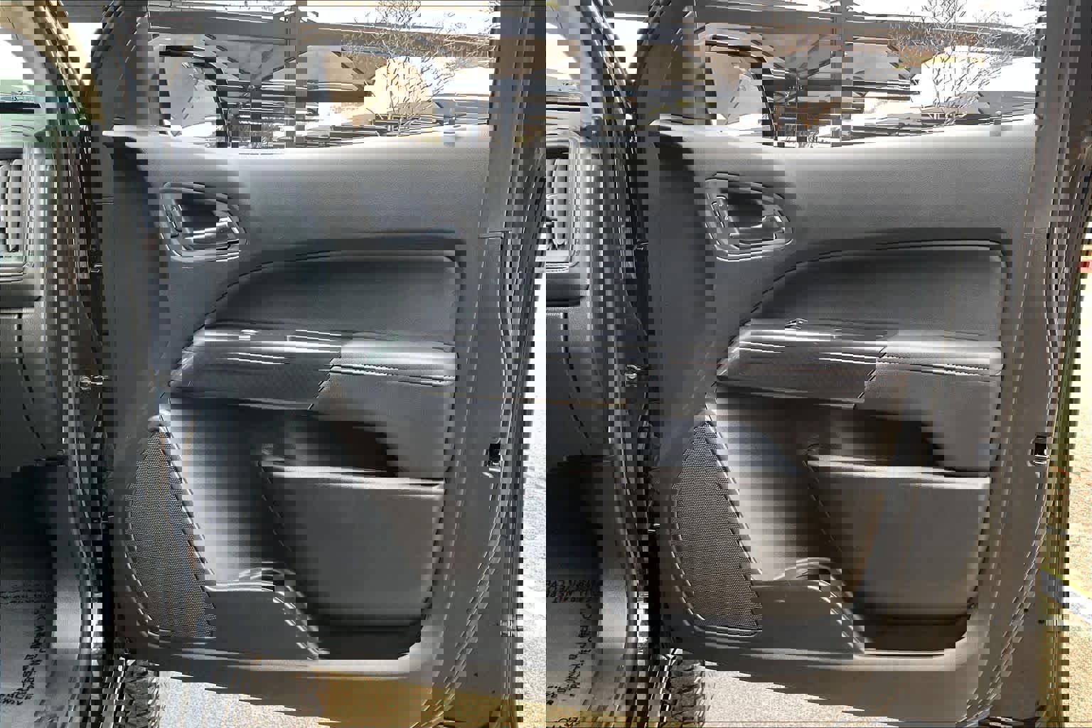 Used 2022 GMC Canyon AT4 w/ Trailering Package image 21