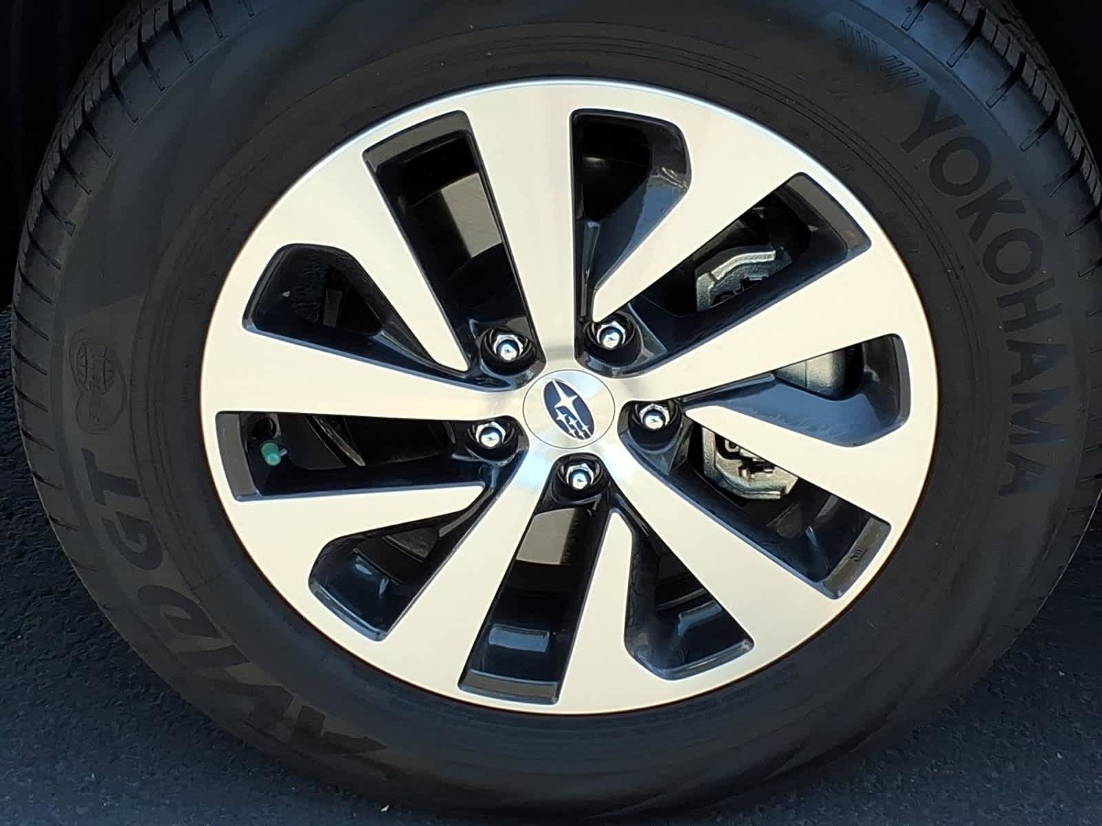 Used 2025 Subaru Outback Premium w/ Popular Package #1A AWD/4WD image 13