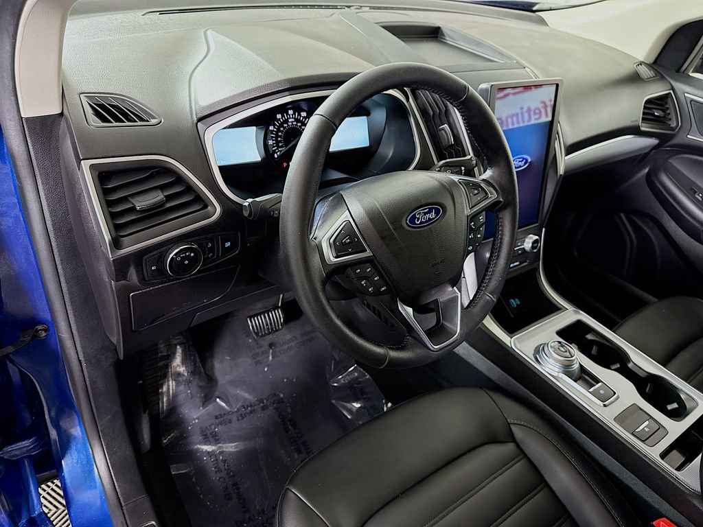 Used 2021 Ford Edge SEL image 17