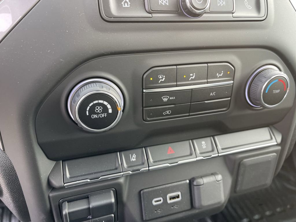 New 2025 Chevrolet Silverado 2500 W/T AWD/4WD image 18