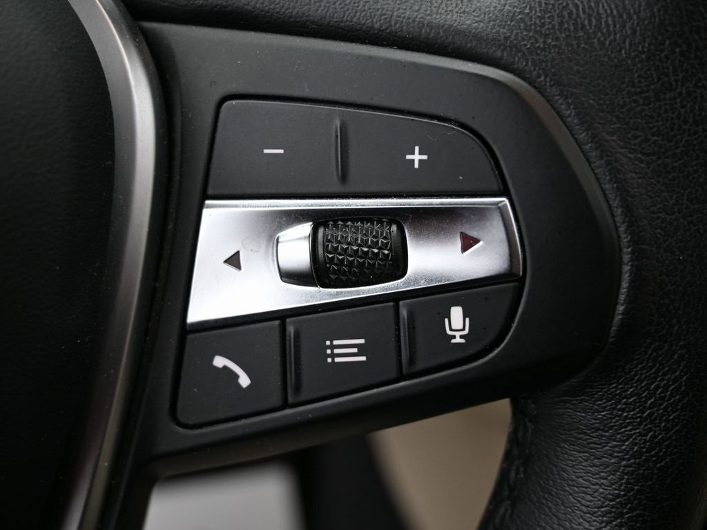 Used 2023 BMW i4 eDrive35 w/ Premium Package image 18