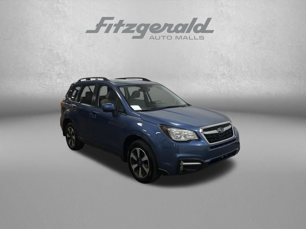 Used 2017 Subaru Forester 2.5i Limited w/ Protection Package #2 image 9