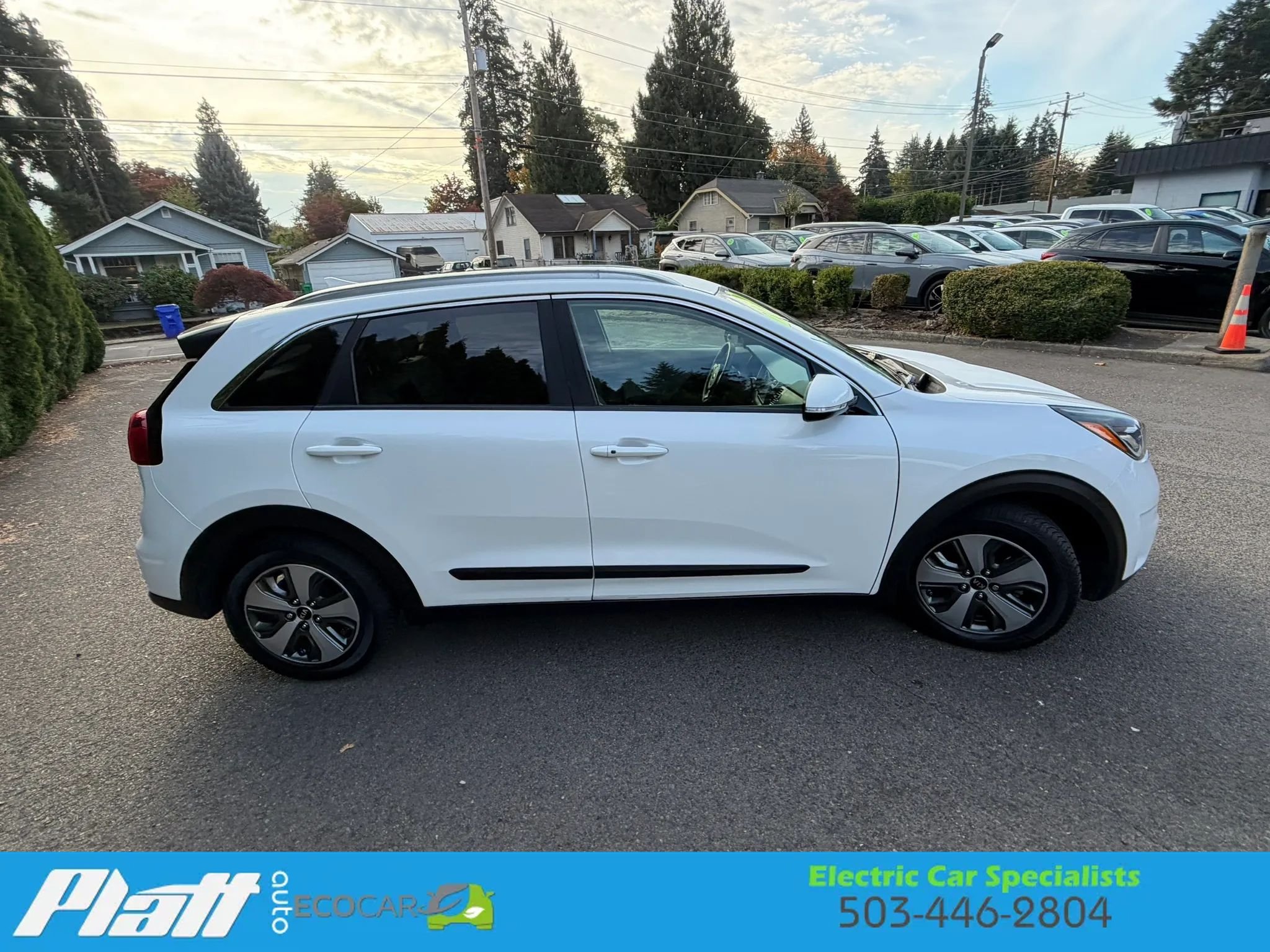Used 2019 Kia Niro EX Premium FWD image 12