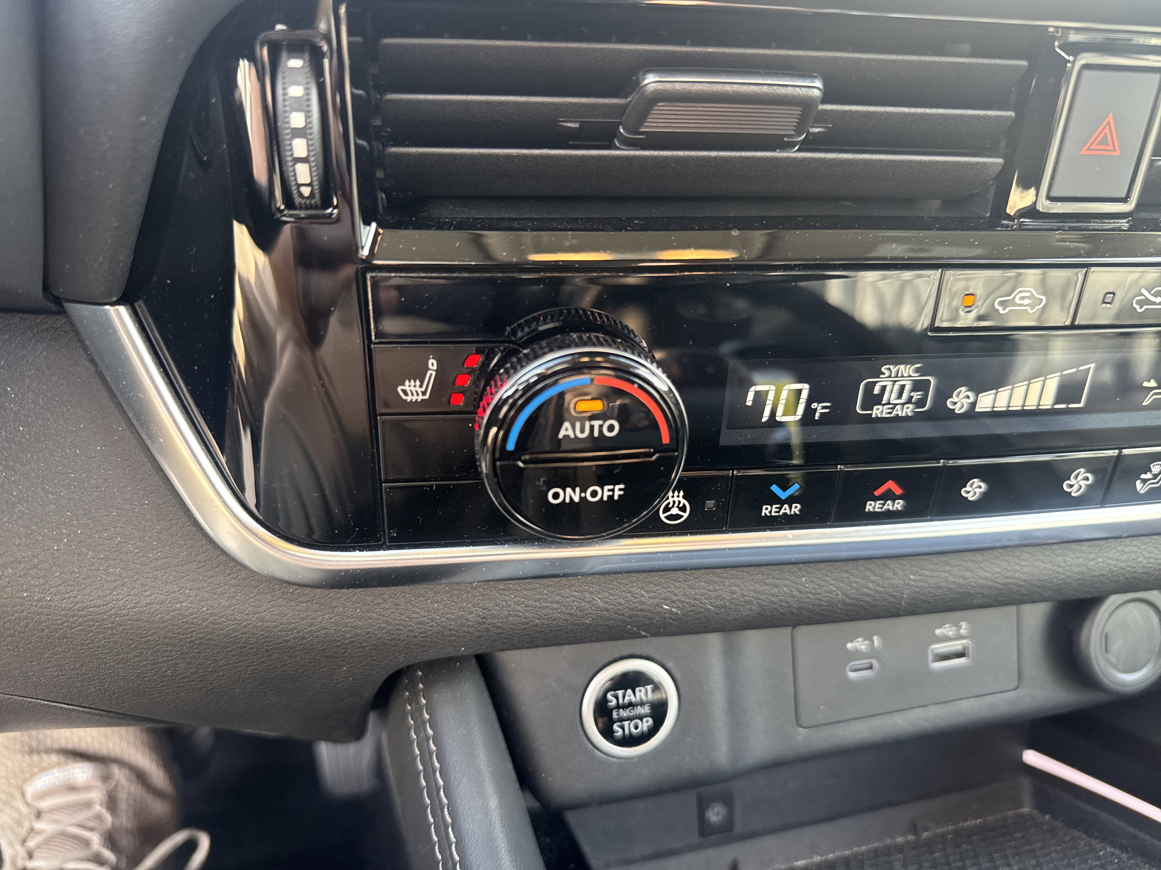 Used 2023 Nissan Rogue Platinum w/ Platinum Premium Package image 28