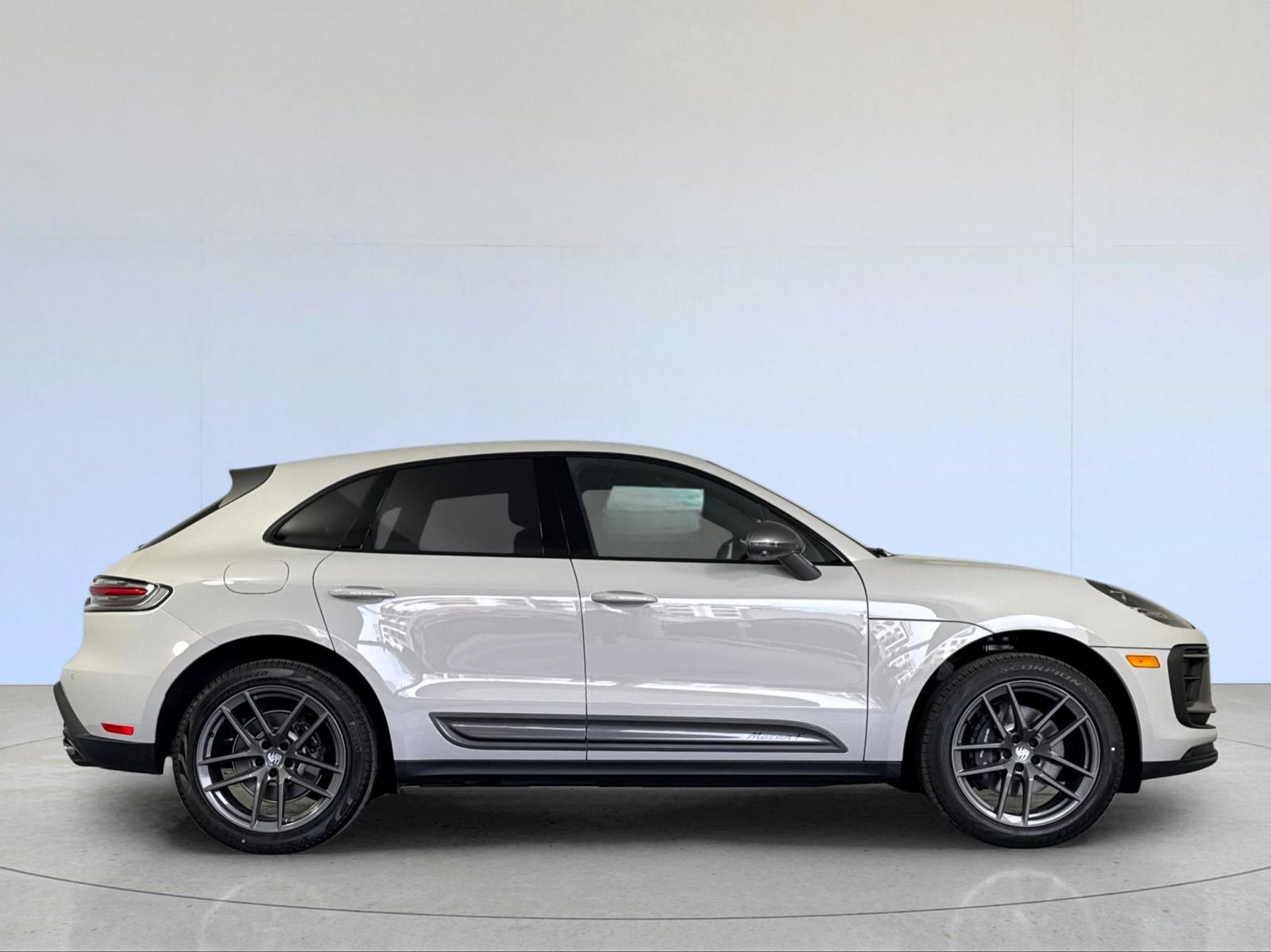 New 2026 Porsche Macan Turbo AWD/4WD image 9
