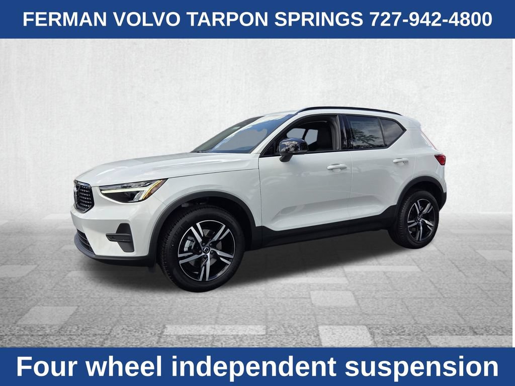 New 2026 Volvo XC40 B5 Core AWD/4WD image 6