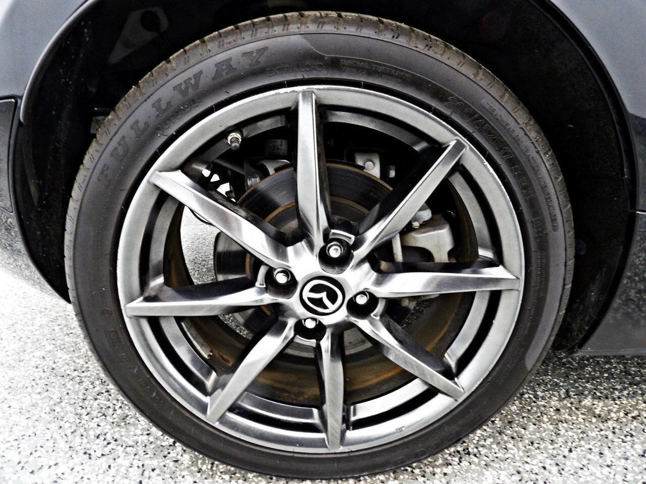 Used 2018 MAZDA MX-5 Miata Grand Touring RWD image 23