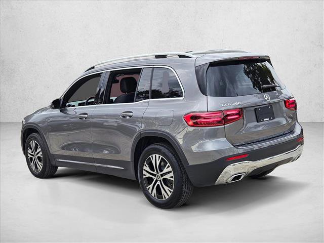 Used 2026 Mercedes-Benz GLB 250 image 8
