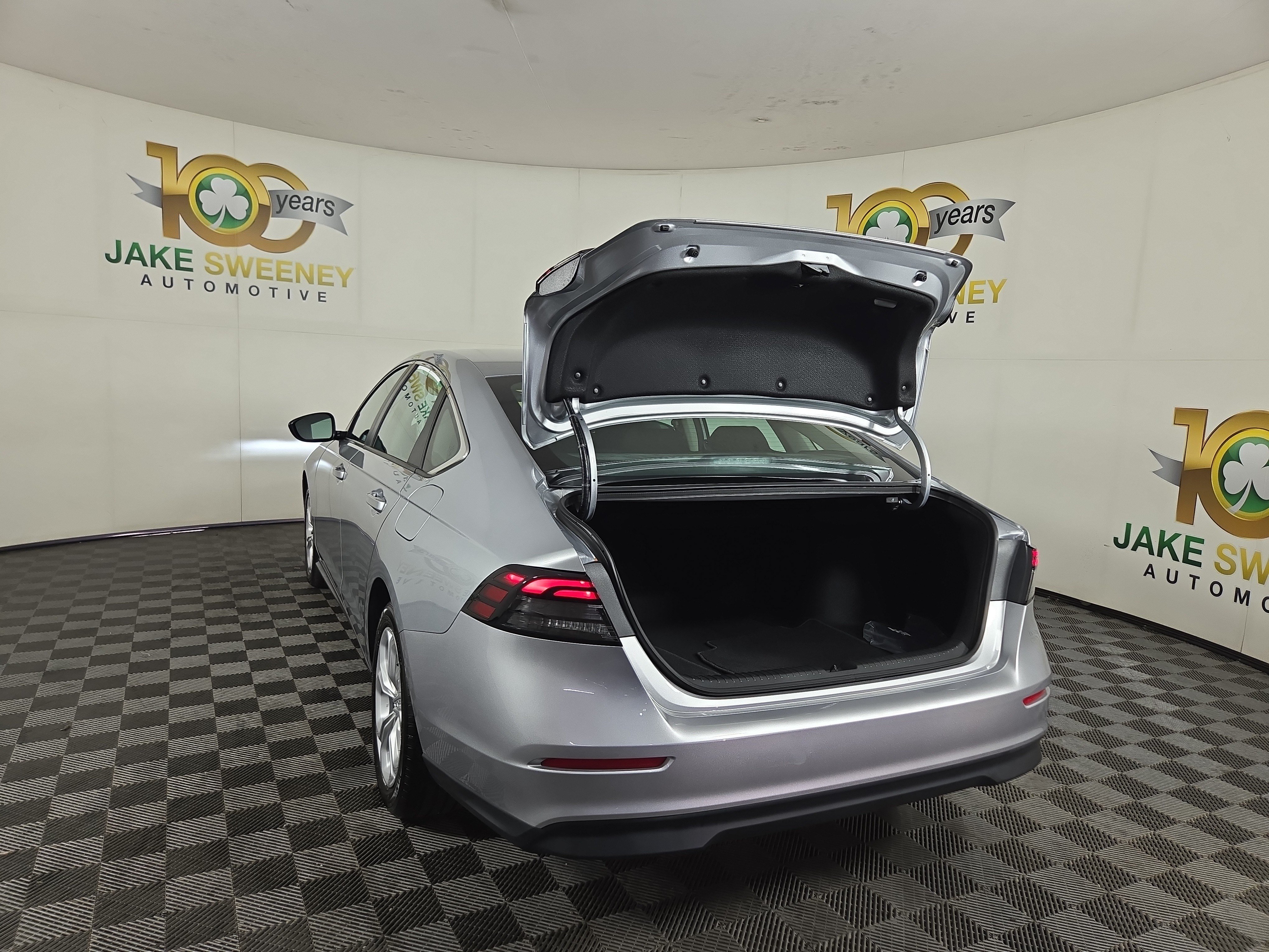 Used 2025 Honda Accord LX image 29