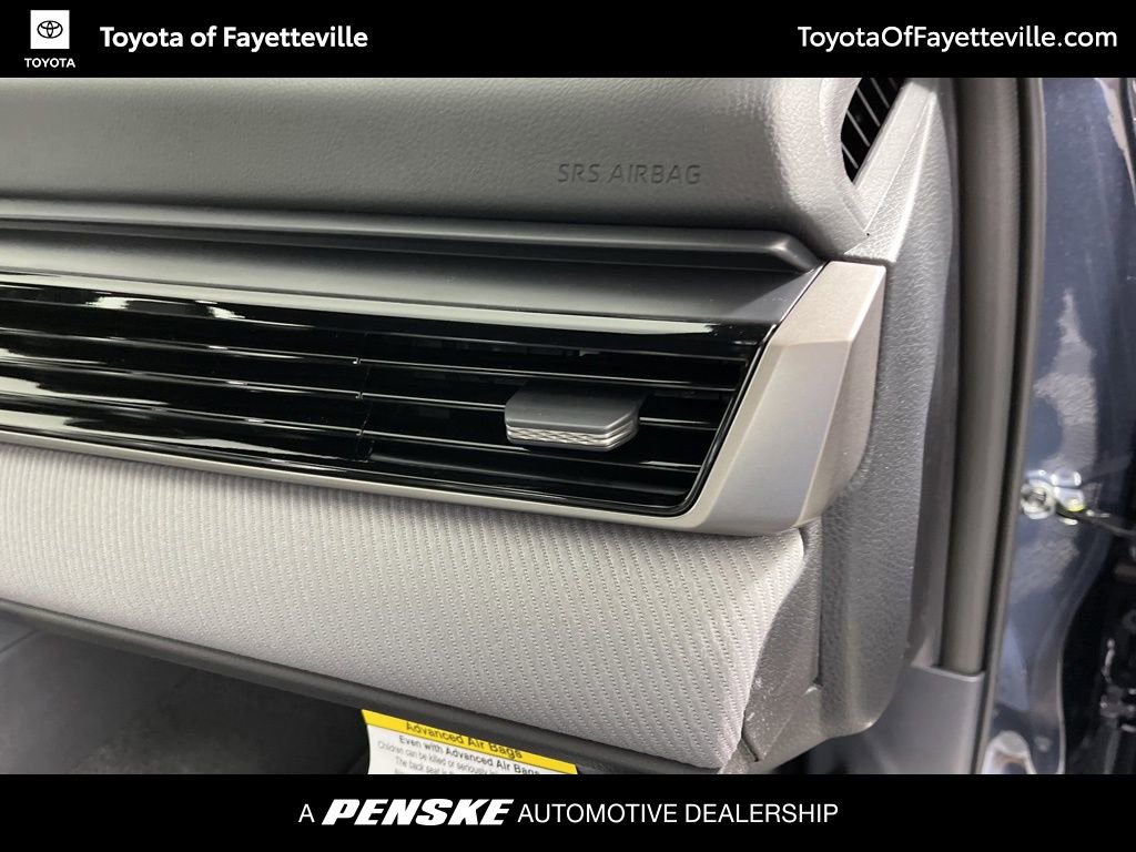New 2026 Toyota Camry SE FWD image 10