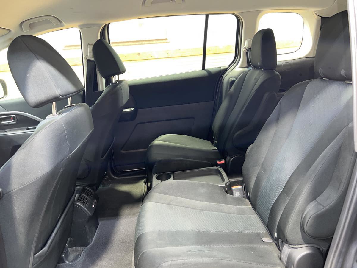 Used 2014 MAZDA MAZDA5 Sport image 21