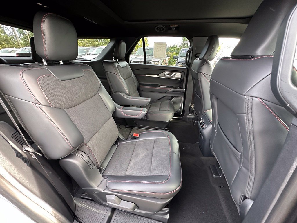 New 2027 Ford Explorer ST w/ Sun And Sound Package AWD/4WD image 28