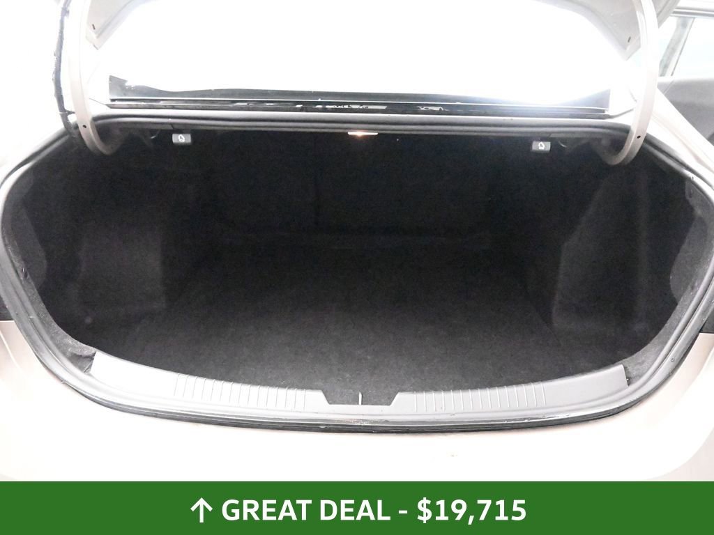 Used 2025 Chevrolet Malibu LT image 26