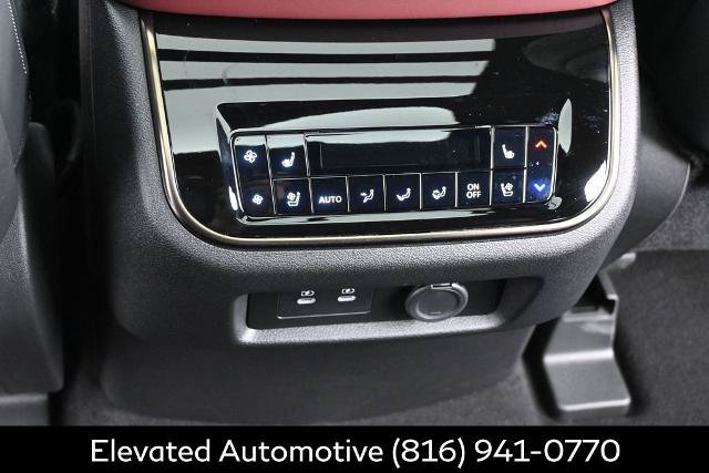 Certified 2026 INFINITI QX80 Autograph AWD/4WD image 17