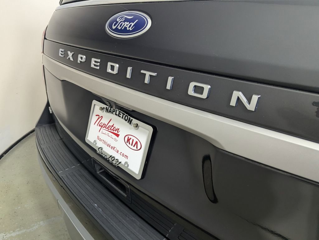 Used 2024 Ford Expedition Max XLT RWD image 8