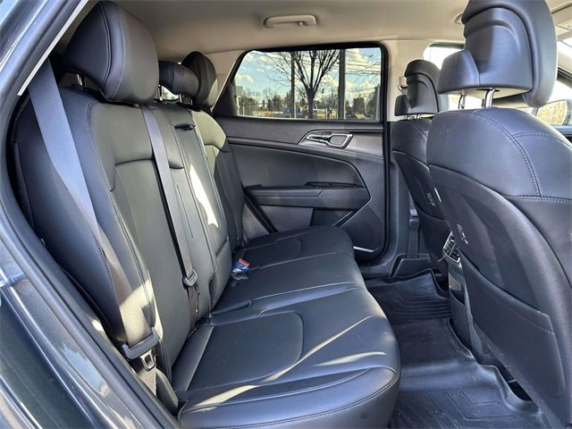 Used 2024 Kia Sportage EX image 23