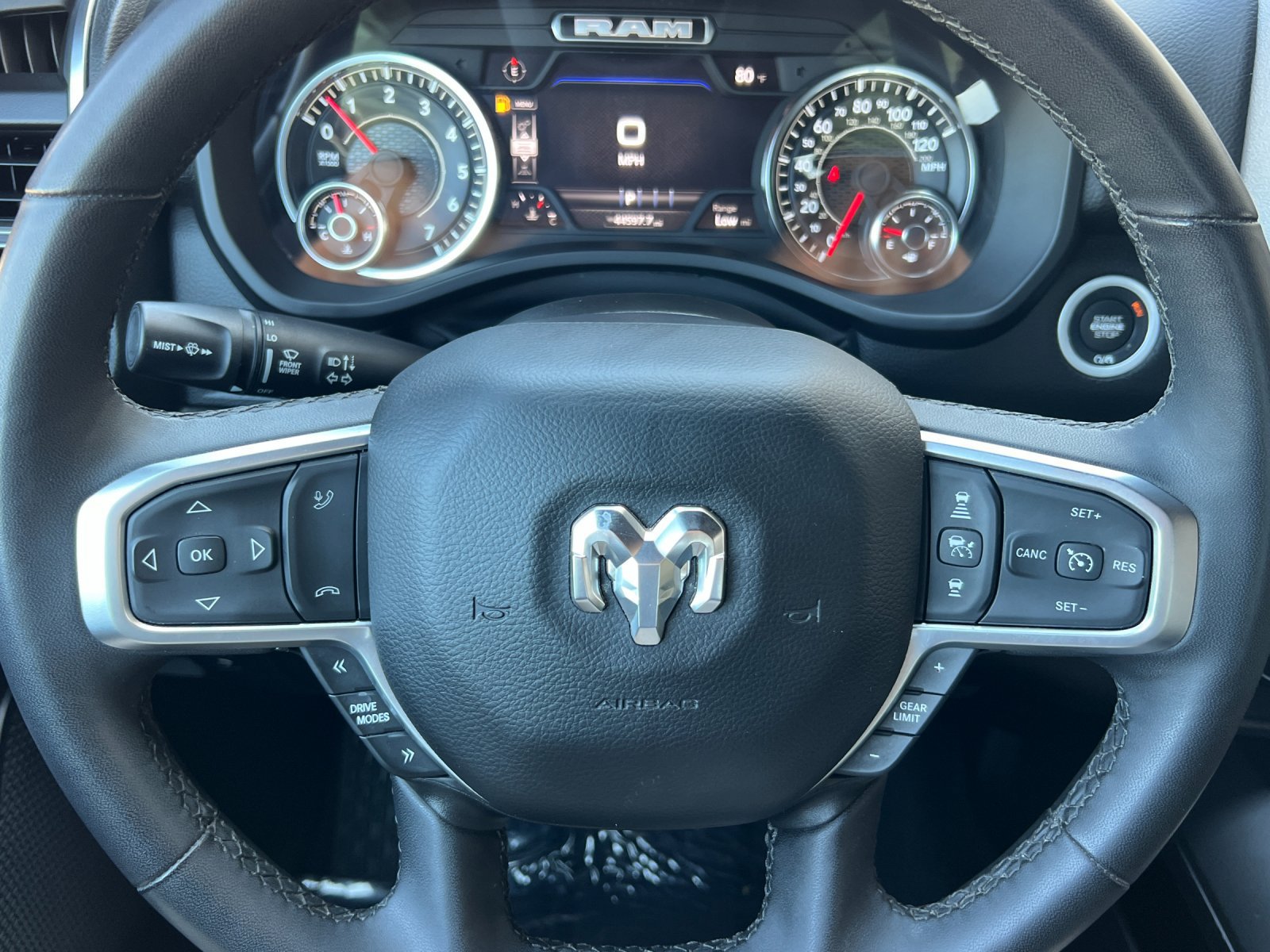 Used 2025 RAM 1500 Big Horn AWD/4WD image 22