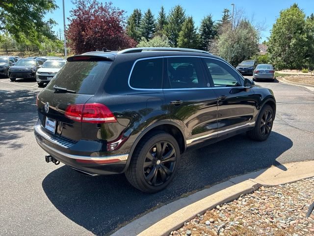 Used 2017 Volkswagen Touareg Wolfsburg Edition AWD/4WD image 6