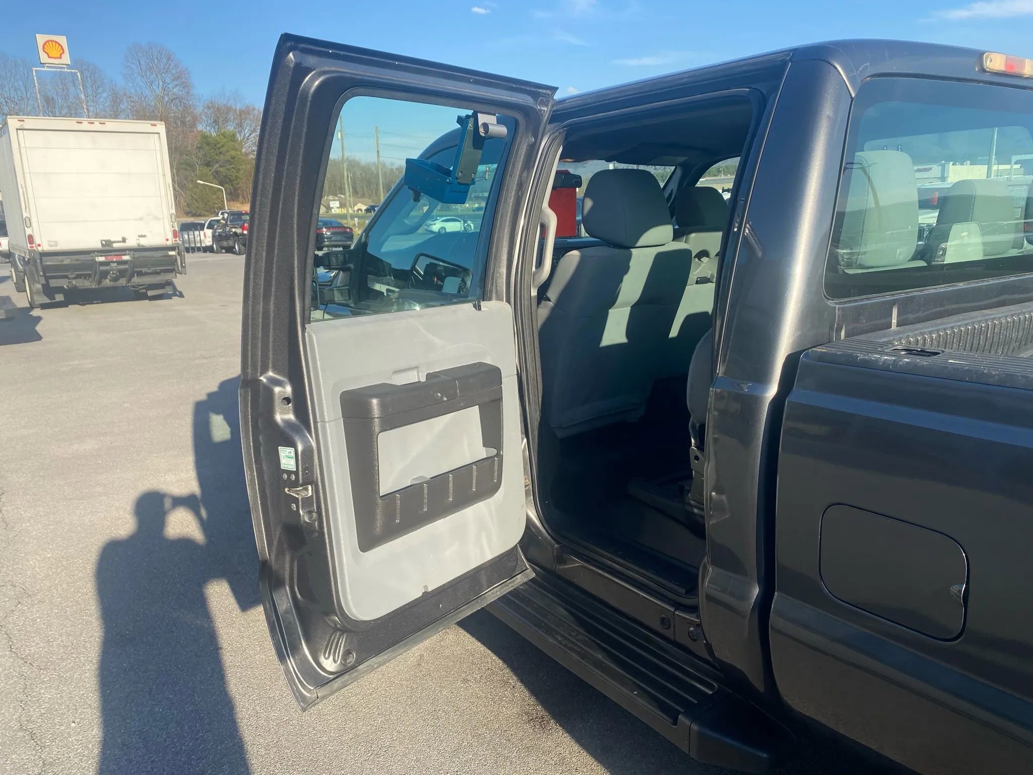 Used 2016 Ford F450 XL w/ Power Equipment Group image 22